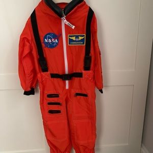 super cute astronaut costume for toddler boy! happy halloween!